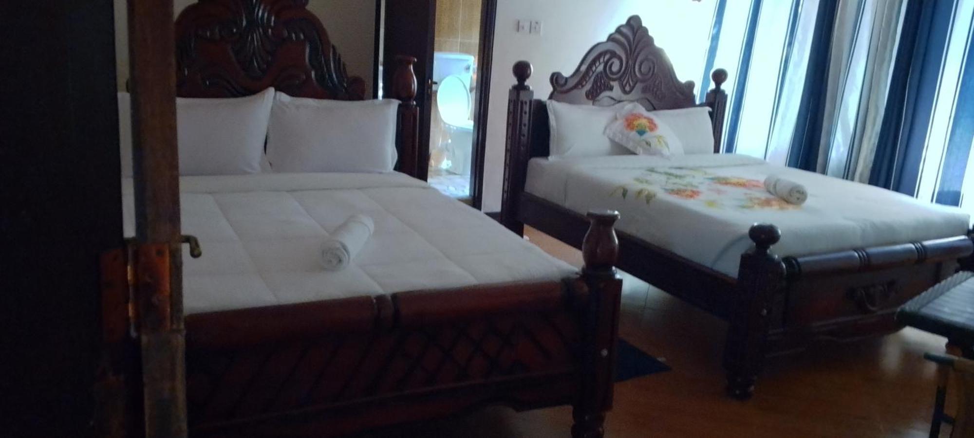 Discovery Courts Hotel عنتيبي المظهر الخارجي الصورة