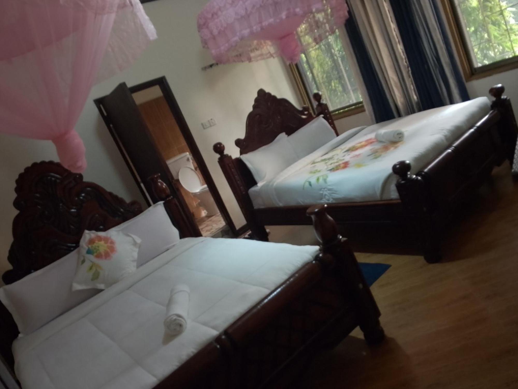 Discovery Courts Hotel عنتيبي المظهر الخارجي الصورة